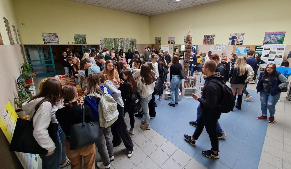 Patio Filii UŁ w TM